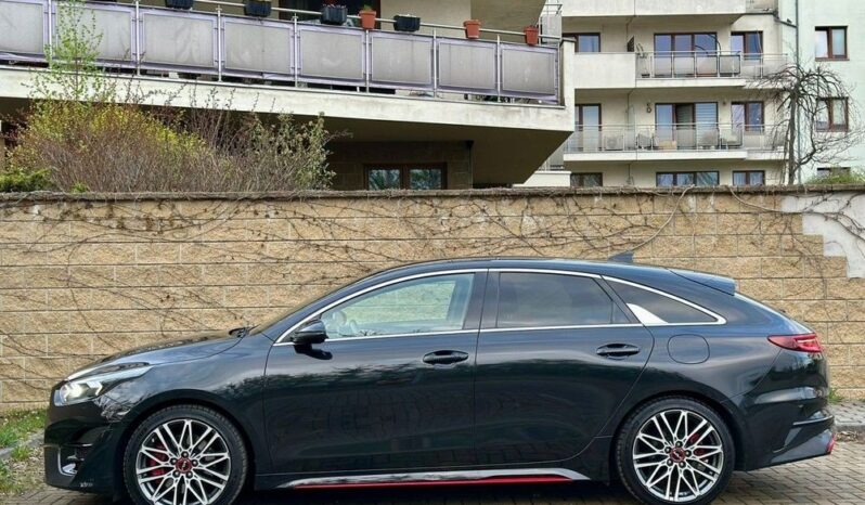 KIA Proceed | FWD (przód) | Automatyczna | 204 KM | Czarny full