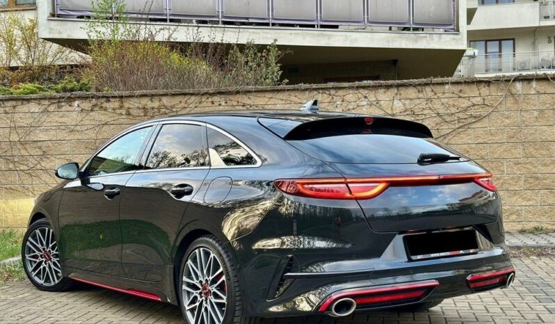 KIA Proceed | FWD (przód) | Automatyczna | 204 KM | Czarny full