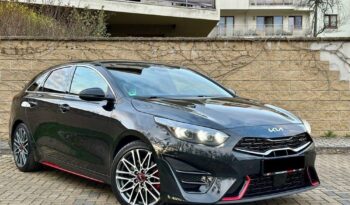 KIA Proceed | FWD (przód) | Automatyczna | 204 KM | Czarny full