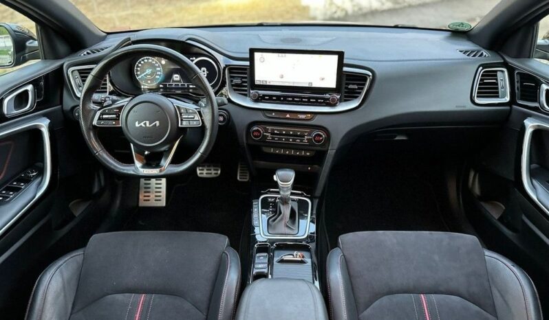 KIA Proceed | FWD (przód) | Automatyczna | 204 KM | Czarny full