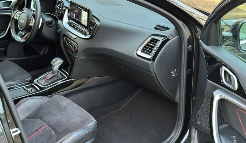 KIA Proceed | FWD (przód) | Automatyczna | 204 KM | Czarny full