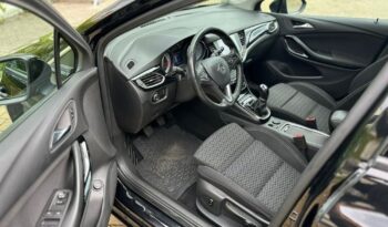 OPEL Astra | FWD (przód) | Manualna | 200 KM | Czarny full