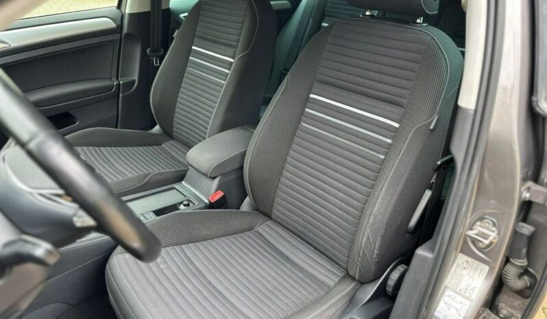 VOLKSWAGEN Golf  | FWD (przód) | Manualna | 86 KM | Szary full