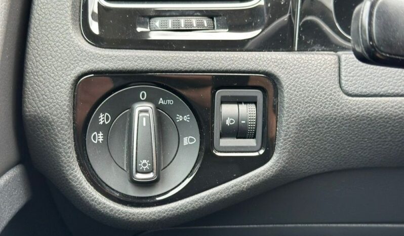 VOLKSWAGEN Golf  | FWD (przód) | Manualna | 86 KM | Szary full