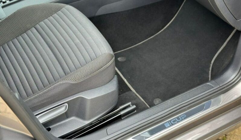 VOLKSWAGEN Golf  | FWD (przód) | Manualna | 86 KM | Szary full