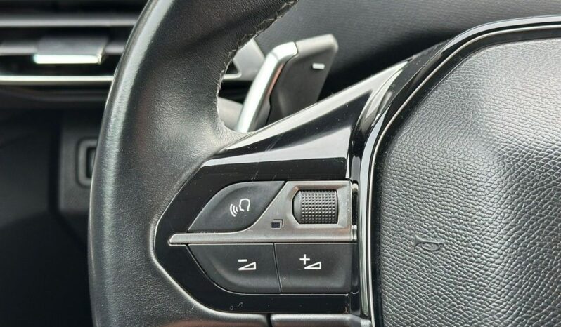 PEUGEOT 3008  | FWD (przód) | Automatyczna | 181 KM | Czarny full