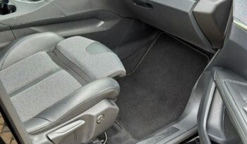 PEUGEOT 3008  | FWD (przód) | Automatyczna | 181 KM | Czarny full
