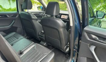 SKODA Kodiaq  | 4×4 (doł. automatycznie) | Automatyczna | 190 KM | Niebieski full