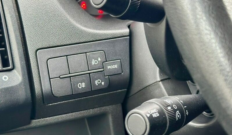 PEUGEOT Boxer | FWD (przód) | Manualna | 130 KM | Biały full