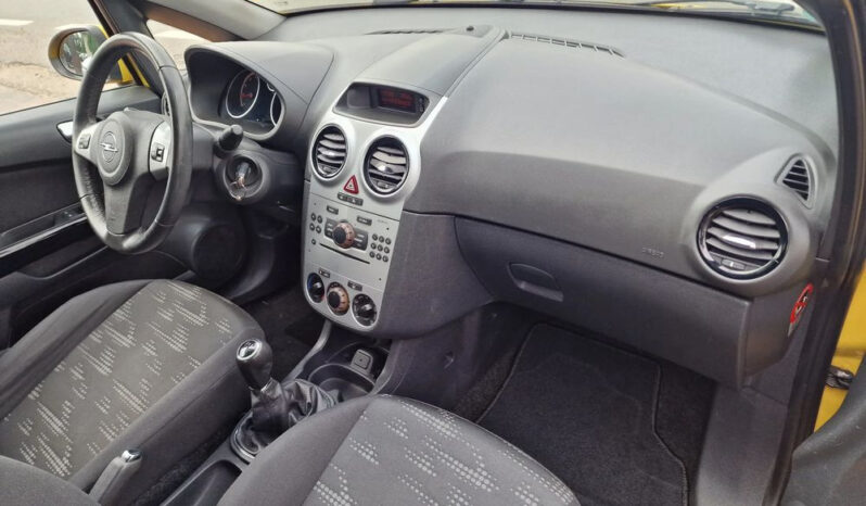 OPEL Corsa  | FWD (przód) | Manualna | 85 KM | Żółty full