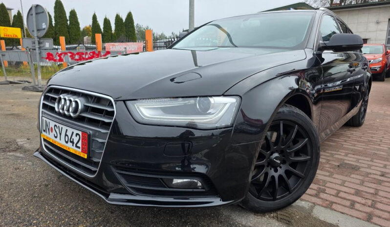 AUDI A4 Avant | FWD (przód) | Automatyczna | 143 KM | Czarny full