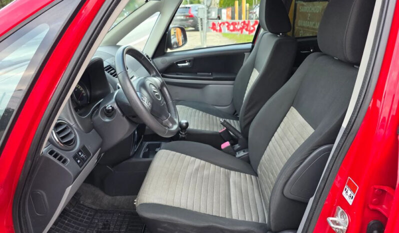 SUZUKI SX4  | FWD (przód) | Manualna | 120 KM | Czerwony full