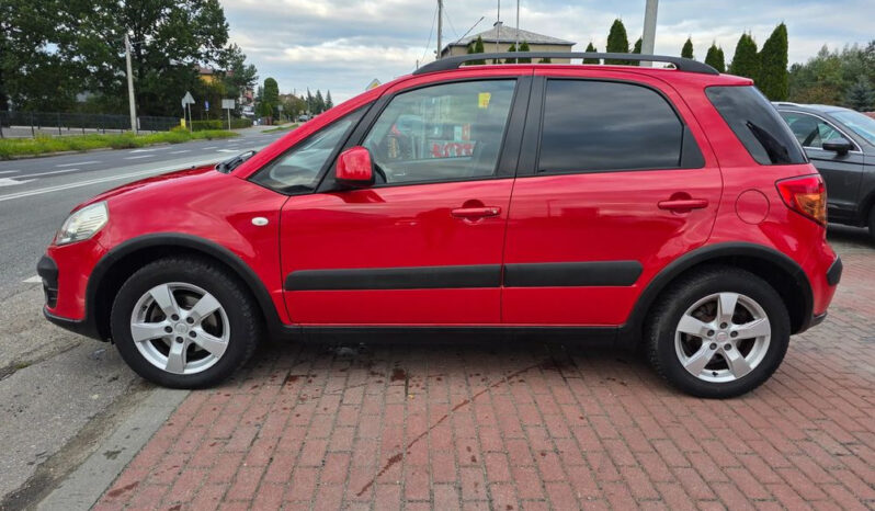 SUZUKI SX4  | FWD (przód) | Manualna | 120 KM | Czerwony full