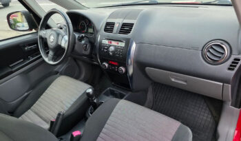 SUZUKI SX4  | FWD (przód) | Manualna | 120 KM | Czerwony full