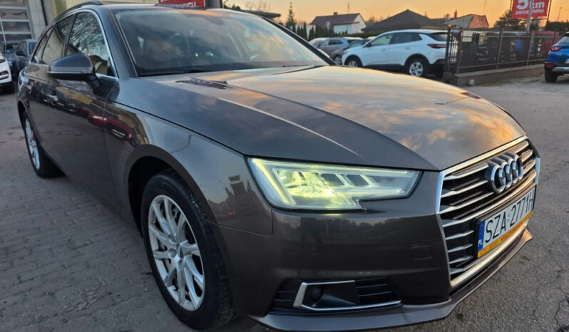 AUDI A4 Avant | 4×4 (doł. automatycznie) | Automatyczna | 190 KM | Brązowy full