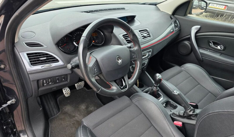 RENAULT Megane  | FWD (przód) | Manualna | 116 KM | Czarny full
