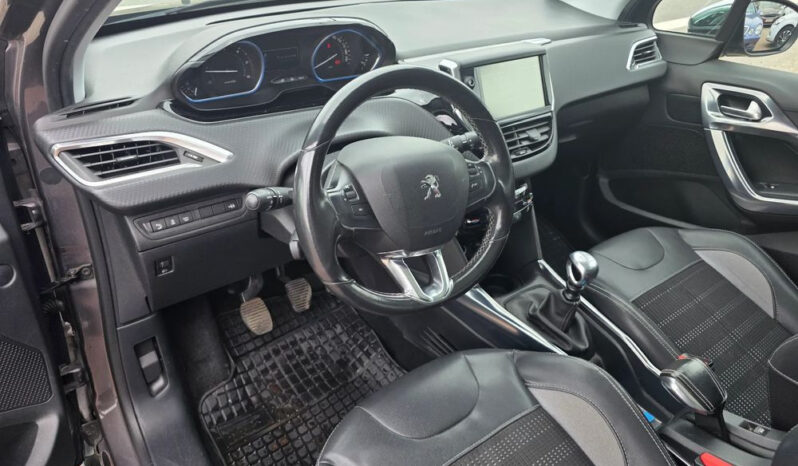 PEUGEOT 2008  | FWD (przód) | Manualna | 115 KM | Szary full