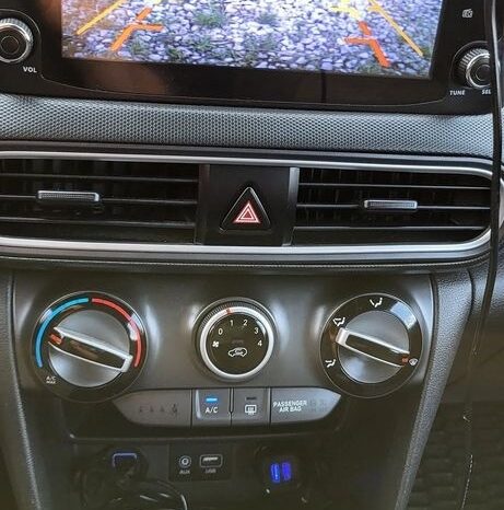 HYUNDAI Kona  | FWD (przód) | Manualna | 120 KM | Bordowy full