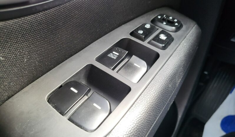 KIA Soul  | przedni | Manualna | 132 KM | bialy full