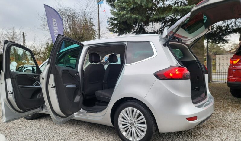 OPEL Zafira  | przedni | Manualna | 140 KM | Srebrny full