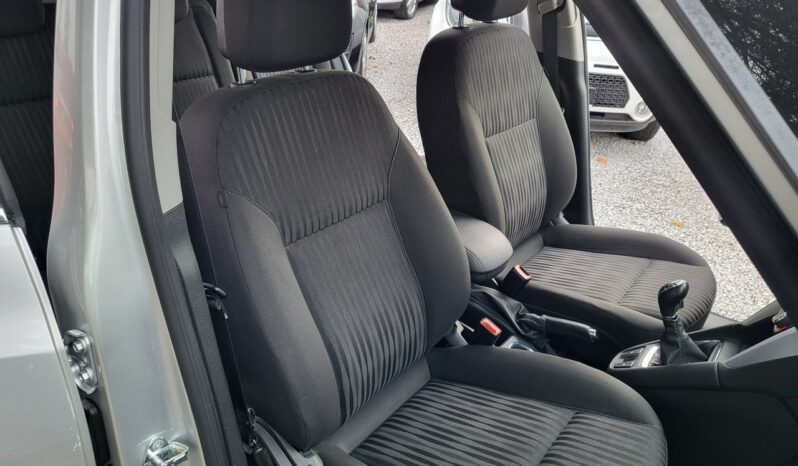 OPEL Zafira  | przedni | Manualna | 140 KM | Srebrny full