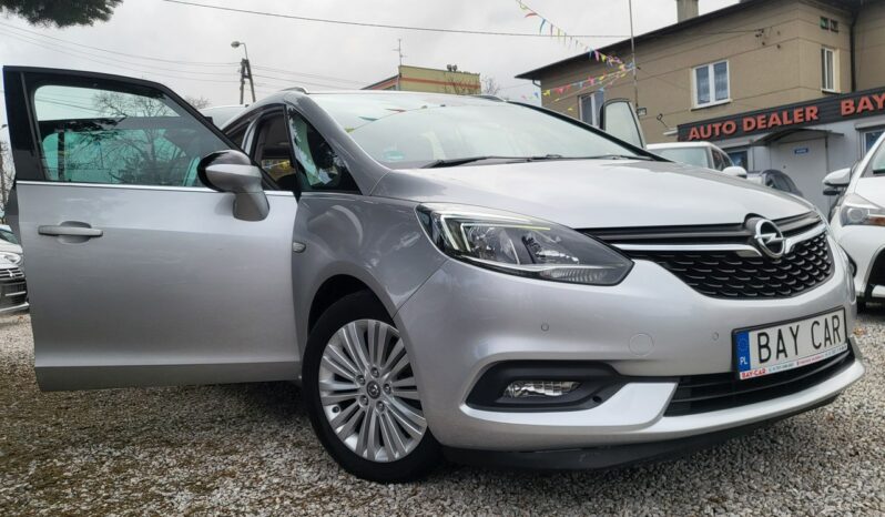 OPEL Zafira  | przedni | Manualna | 140 KM | Srebrny full