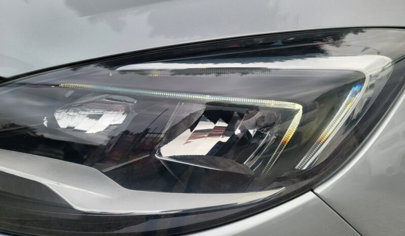 OPEL Zafira  | przedni | Manualna | 140 KM | Srebrny full