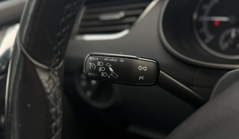 SKODA Octavia  | przedni | Manualna | 115 KM | Szary full