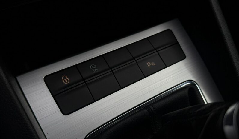 SKODA Octavia  | przedni | Manualna | 115 KM | Szary full