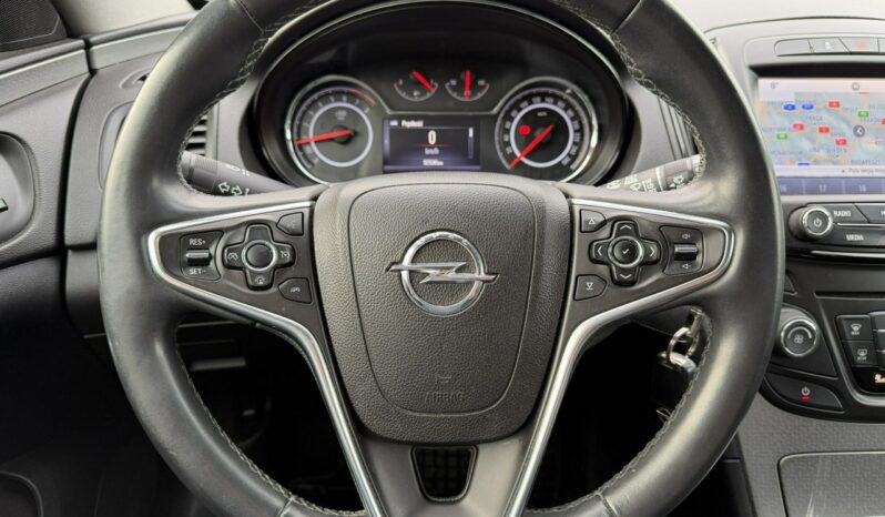 OPEL Insignia  | FWD (przód) | Manualna | 140 KM | niebieski jasny full