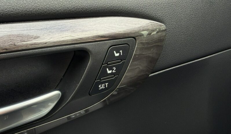 TOYOTA Highlander | 4×4 Automatyczny | Automatyczna | 248 KM | Czarny full