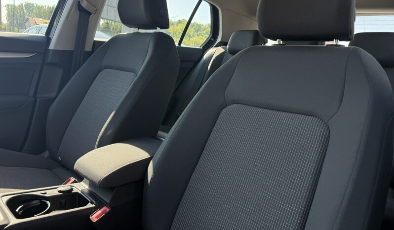 VOLKSWAGEN Golf  | przedni | Manualna | 110 KM | Szary full