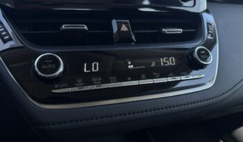 TOYOTA Corolla  | przedni | Automatyczna | 125 KM | bialy full