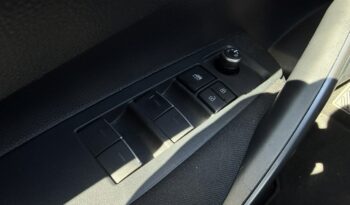 TOYOTA Corolla  | przedni | Automatyczna | 125 KM | bialy full