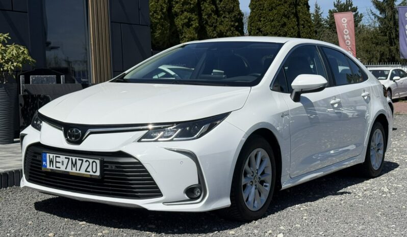 TOYOTA Corolla  | przedni | Automatyczna | 125 KM | bialy full