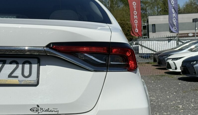 TOYOTA Corolla  | przedni | Automatyczna | 125 KM | bialy full
