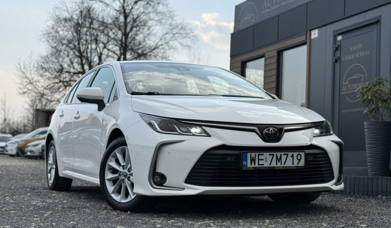 TOYOTA Corolla  | przedni | Automatyczna | 125 KM | bialy full