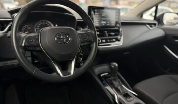 TOYOTA Corolla  | przedni | Automatyczna | 125 KM | bialy full