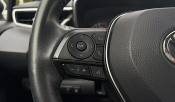 TOYOTA Corolla  | przedni | Automatyczna | 125 KM | bialy full