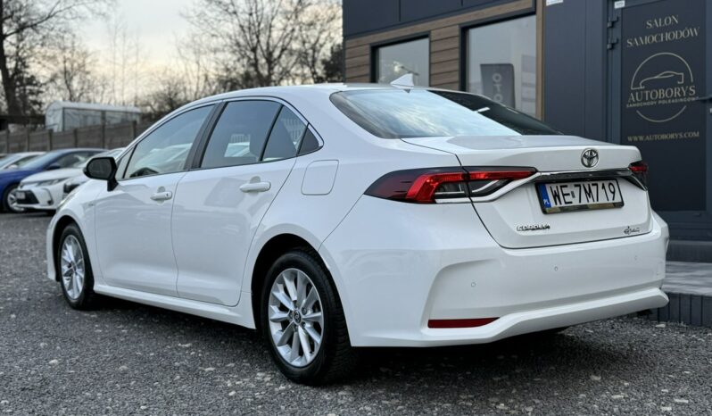 TOYOTA Corolla  | przedni | Automatyczna | 125 KM | bialy full