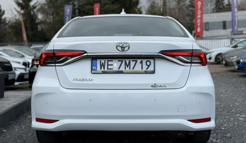 TOYOTA Corolla  | przedni | Automatyczna | 125 KM | bialy full