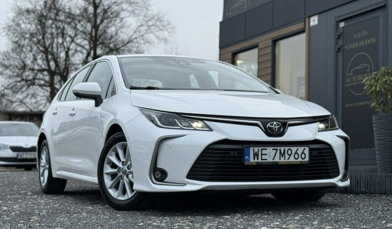TOYOTA Corolla  | przedni | Automatyczna | 125 KM | bialy full