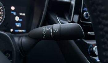 TOYOTA Corolla  | przedni | Automatyczna | 125 KM | bialy full