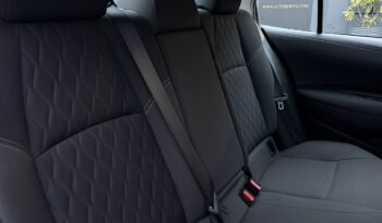 TOYOTA Corolla  | przedni | Automatyczna | 125 KM | bialy full