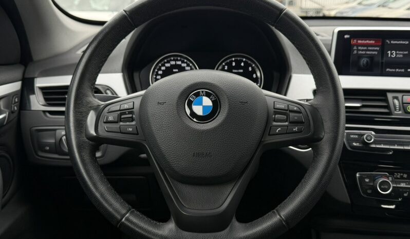 BMW X1  | przedni | Automatyczna | 140 KM | bialy full