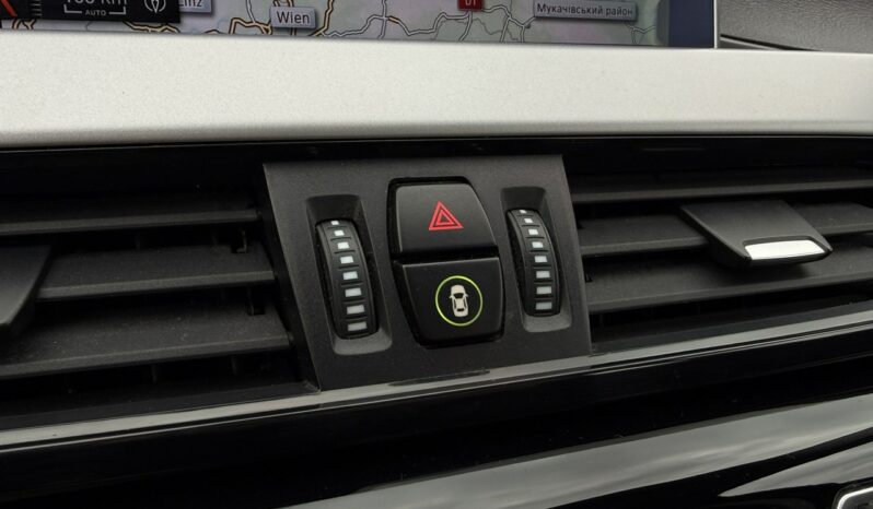 BMW X1  | przedni | Automatyczna | 140 KM | bialy full