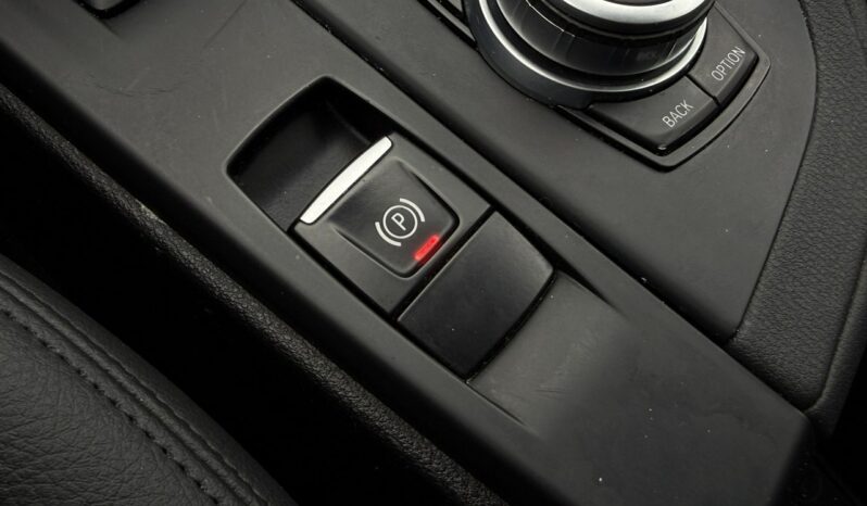 BMW X1  | przedni | Automatyczna | 140 KM | bialy full