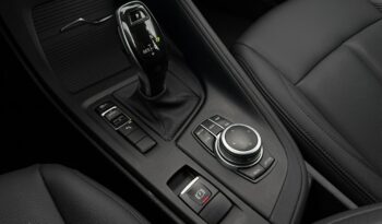 BMW X1  | przedni | Automatyczna | 140 KM | bialy full