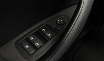 BMW X1  | przedni | Automatyczna | 140 KM | bialy full