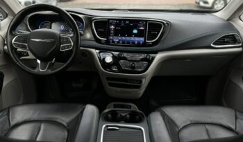 CHRYSLER Pacifica | przedni | Automatyczna | 291 KM | grafitowy full